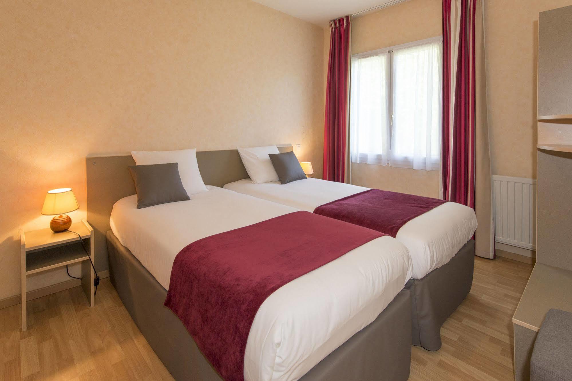 The Originals City, Hotel La Saulaie, Saumur Ouest Doué-la-Fontaine Kültér fotó